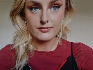 EmiWinters23 profile