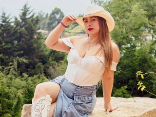 Emili_Hott