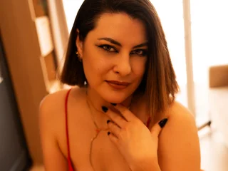 EmilyAmore LiveCam