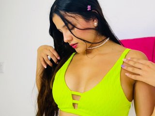 EmilyJons29 - Streamate Teen Party Girl 