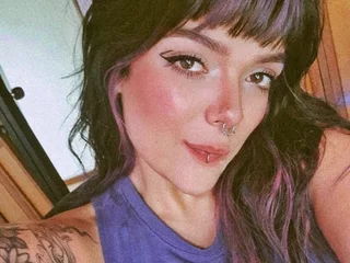 EmilyLatinadoll