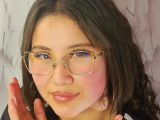 EmmaCruze profile picture