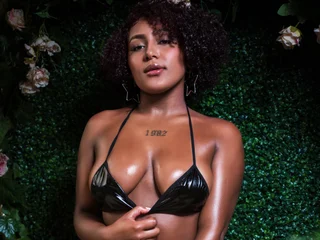 emmaeboney from jerkmate