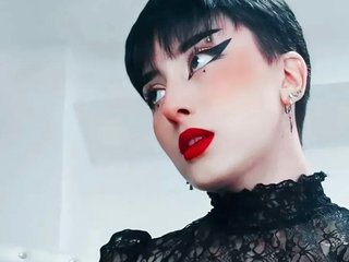 EmmaaRossi Porn Show