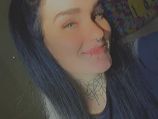 elivecams.com enchantrix livesex profile in piercings cams