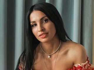 streamate erikarium webcam profile pic via sexlivecamsites.com