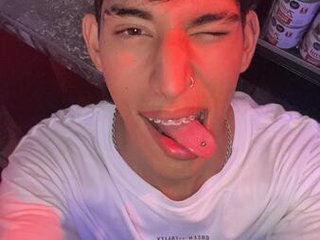 Fer_Phoenix - Streamate Teen Deepthroat Piercing Boy 