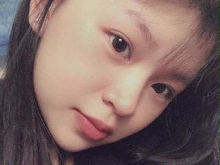FionaBae webcam