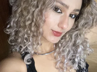 florasaenzz from jerkmate