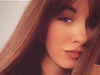 sleekcams.com goddessqueengxoxx livesex profile in medellin-dc cams