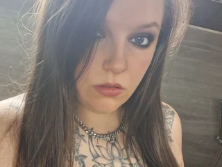 coupleslivesex.com gothiccbxby livesex profile in chaturbate cams