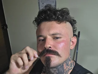 Guapo69