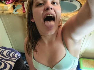 HaleraisingTrouble2019