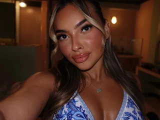 HazelMaeee
