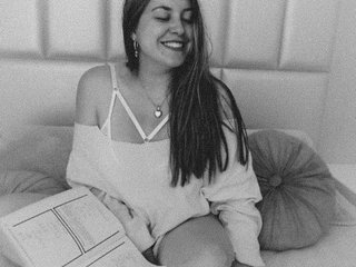 HelenaEscobar Female Housewives Cam Nude