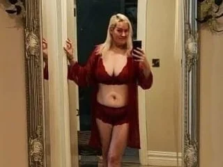 Hot_Honeyy