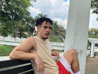 Hotwildleo - Streamate Teen Party Boy 