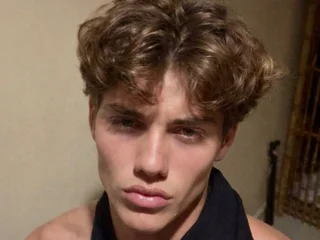 Hunkydoctorr19