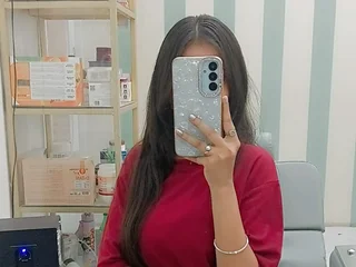 Indian_Glowing_Girl21