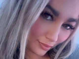 livesexasiancams.com irishtashxx livesex profile in fleshlight cams