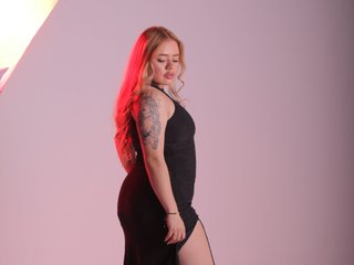 Isabella_Arias]