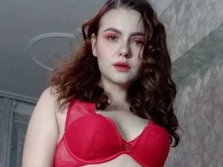 IxxiLiana on Streamate