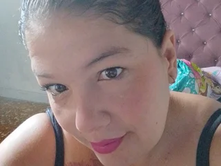 IzzyFlowers777 webcam livesex profile in woman cams