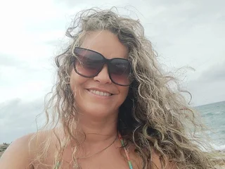 watchgirlcam.com jadhii livesex profile in in-a-flat-next-to-u cams