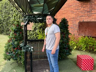 javier_asaro