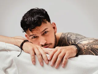 JaxRagnarLive Porn Model Profile Image