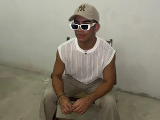 jhonnymills from jerkmate