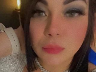 JuicyCheeksXXX