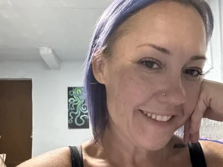 chatnmate.com kristallic420 livesex profile in creampie-couples cams