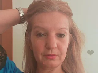 LARIYSSA profile