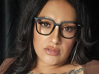 livestrip-joy.com laputotota livesex profile in ile-de-france cams