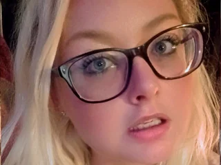 LaceyVales187 — cam show live