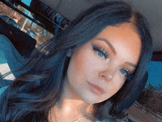 Laceyxxblu