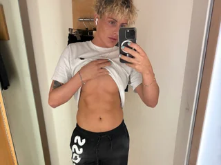Laithanbibritish, 28 years old, currently live, on Streamate