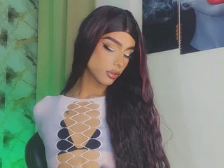 LanaBigcock
