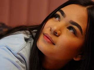 LaraaStone