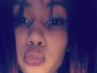 streamate latluvsrich webcam profile pic via chatnmate.com