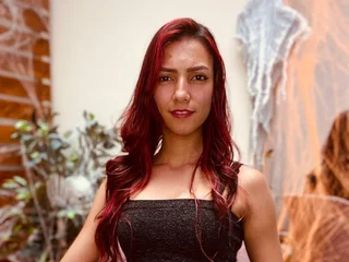 streamate laura_bonnet webcam profile pic via livesexbbwcams.com