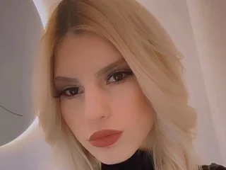 LauraineMisti