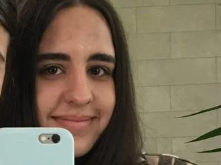 Leilaa_a