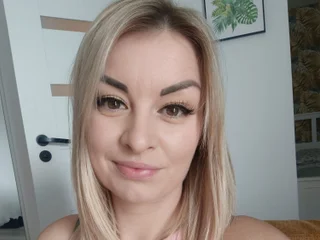 LenaSweetGirl LiveCam