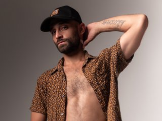 LeoStorms Live Webcam on Streamate