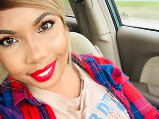 myliveeroticcams.com liakit livesex profile in curvy cams