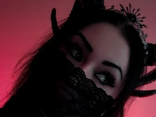 webcam-sexe.net lilimayhem livesex profile in in-space cams