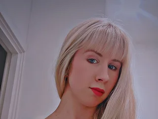 streamate lilybee24 webcam profile pic via sleekcams.com