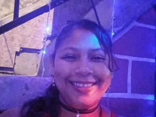 LindaLove40